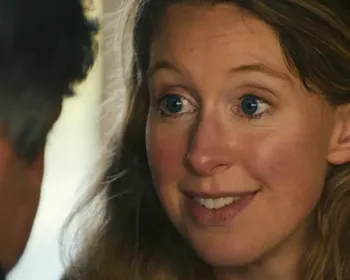 Documentário sobre caso de Elizabeth Holmes ganha teaser; veja