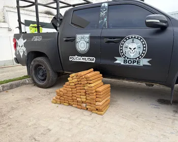 Idoso de 69 anos é preso com 100 kg de maconha em Marechal Deodoro