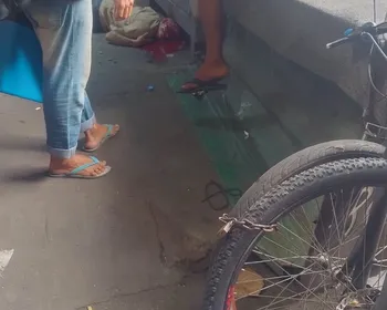 Jovem é assassinado a tiros na Feira do Rato, em Maceió