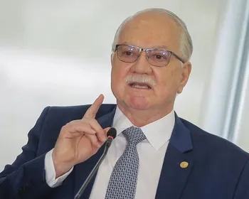 Justiça não faltará à legalidade constitucional, diz Fachin em meio à crise
