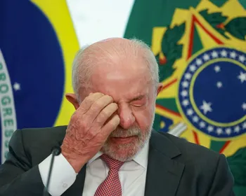 Sem mencionar Moraes, Lula rompe silêncio e grava vídeo sobre crise no STF