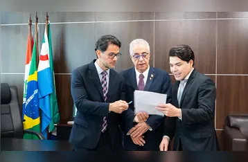 Hélio Pinheiro toma posse como ouvidor regional eleitoral do TRE-AL