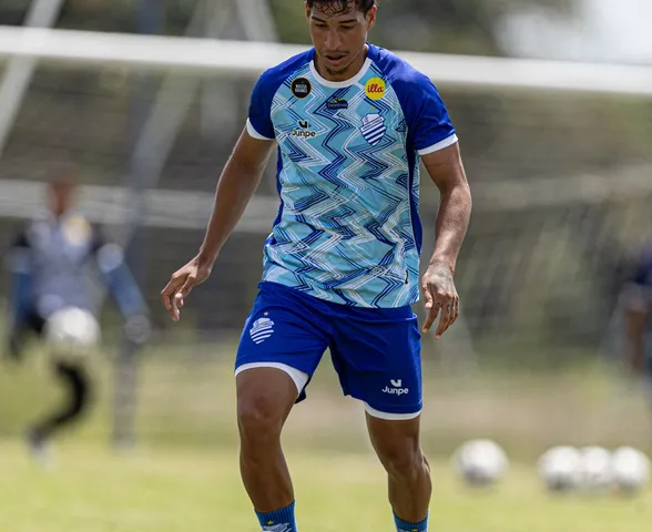 Amorim comemora retorno de lesão e cita boas expectativas para jogo do CSA
