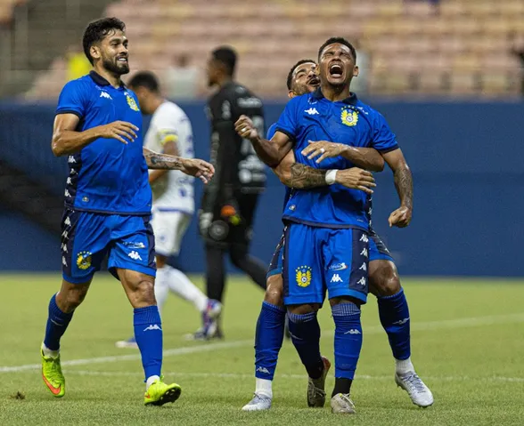 Veja os melhores momentos: CSA perde para o Nacional e tem que vencer para subir: 3 a 1