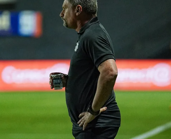Fábio Matias valoriza ‘trabalho consistente’ do CRB após vitória e entrada no G-6