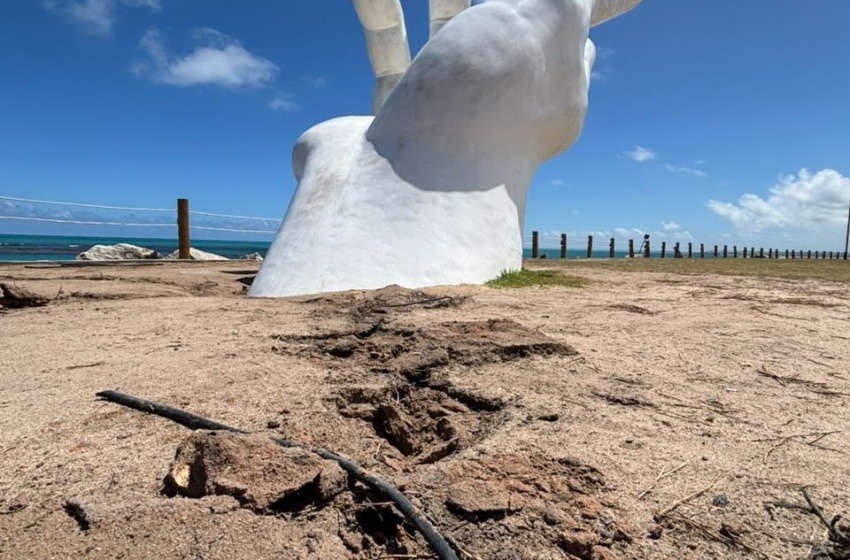 Cabos de cobre da iluminação pública são furtados na orla do Porto de Maceió