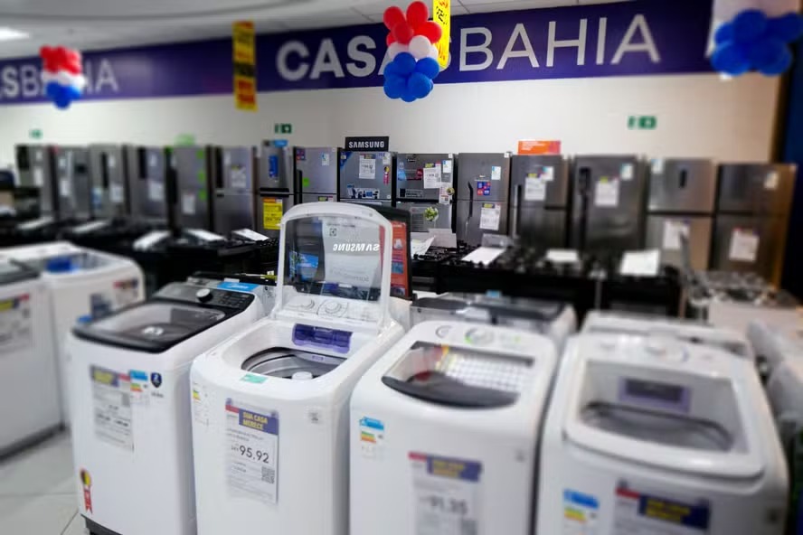Casas Bahia realiza novo leilão de eletrodomésticos e eletrônicos com até 85% de desconto