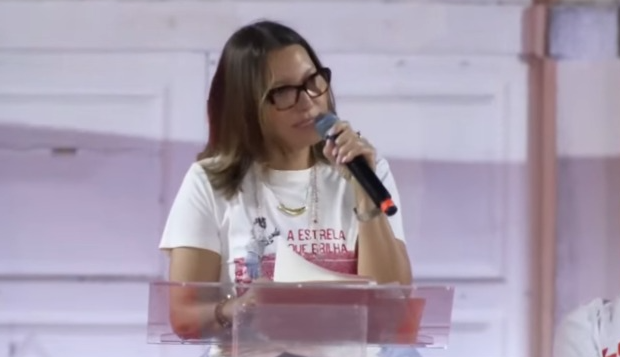 Janja elogia belezas de Alagoas e diz querer conhecer a Ilha do Ferro