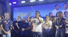 JHC promete honrar voto e “orgulhar os alagoanos” como governador