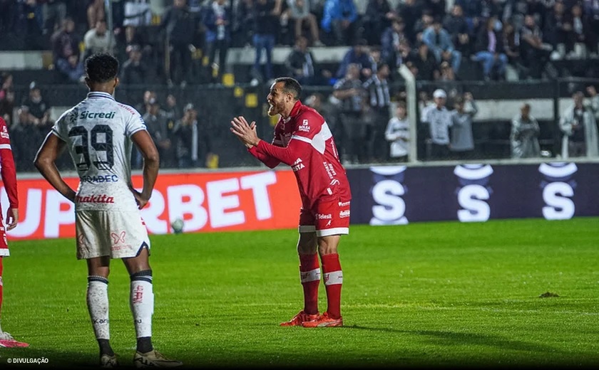 Marlon Araújo explica lance polêmico e aponta erros defensivos na derrota do CRB