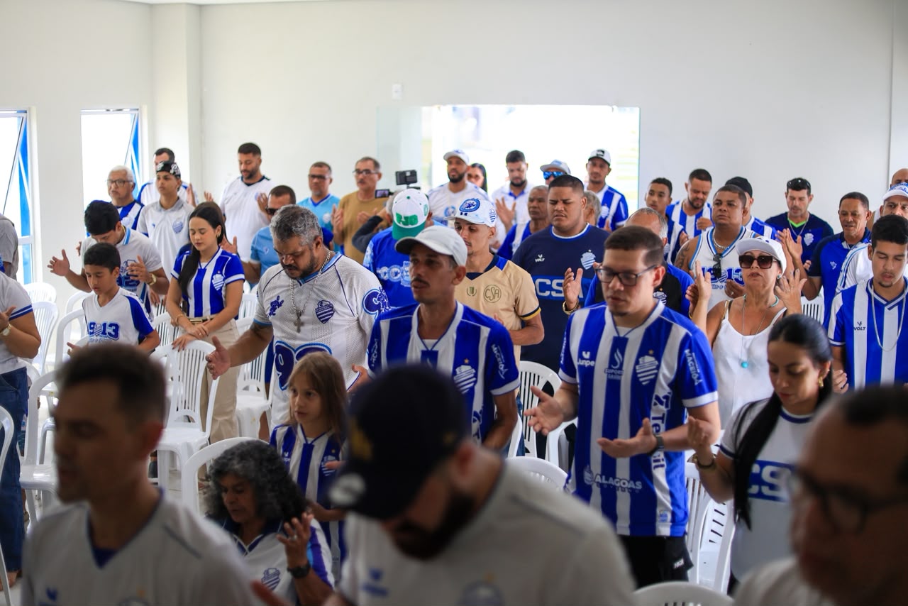 Missa, ausências e clima de cobrança marcam o aniversário de 113 anos do CSA