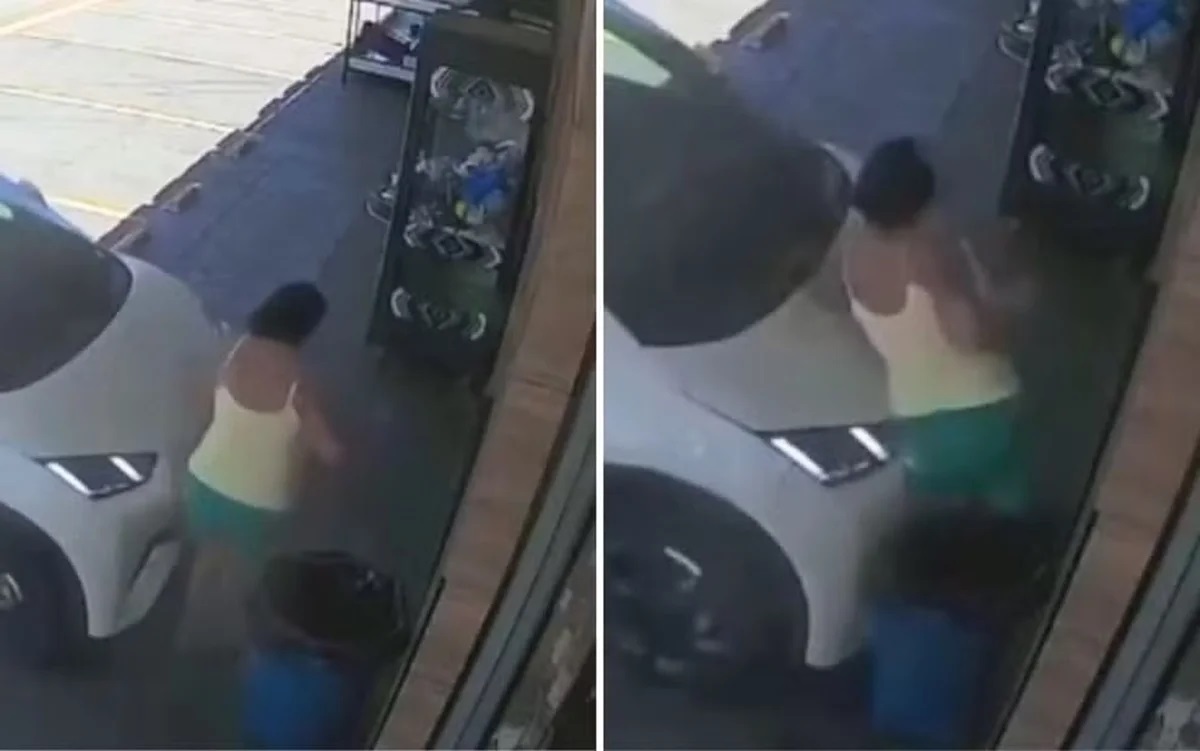 Motorista confunde pedais e prensa mulher contra a parede