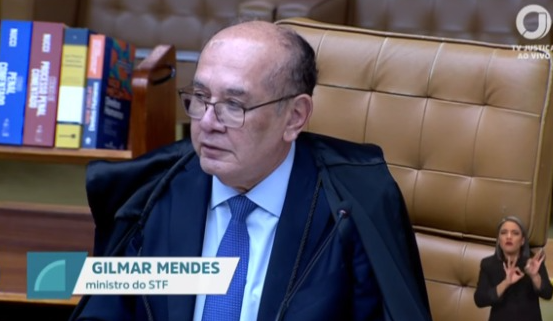 "Não aponte o dedo para mim", diz Mendonça a Gilmar durante julgamento