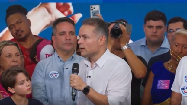 Renan diz estar “mais preparado” e guia lança pedido: “Volta, meu governador”