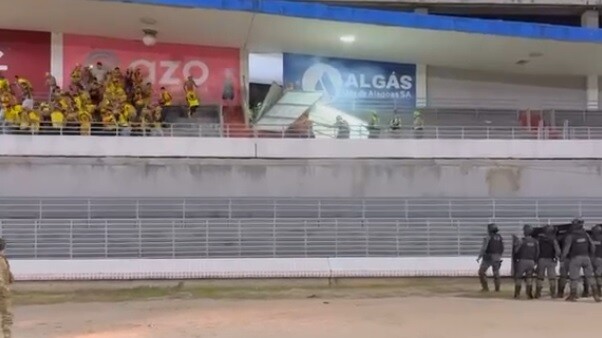 Torcedores do Sport são detidos após confronto com PMs no Rei Pelé