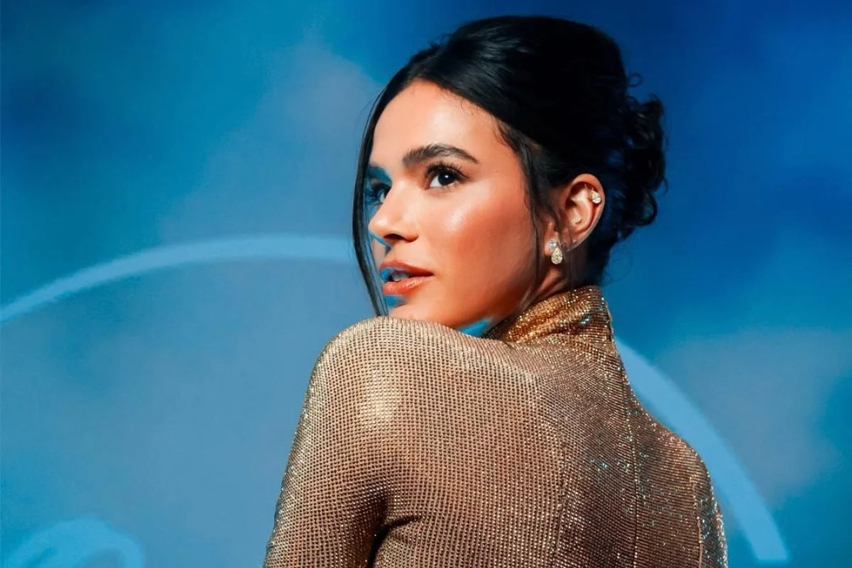 Vestido sob medida da Gucci é item-desejo entre famosas. Veja quem já usou
