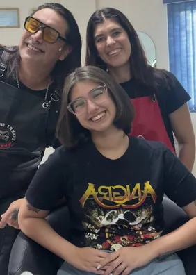 Entenda a nova confusão envolvendo Angra, ex-membros e Eduarda Campopiano
