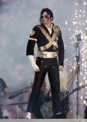 Lendária apresentação de Michael Jackson no intervalo do Super Bowl vai ganhar documentário próprio