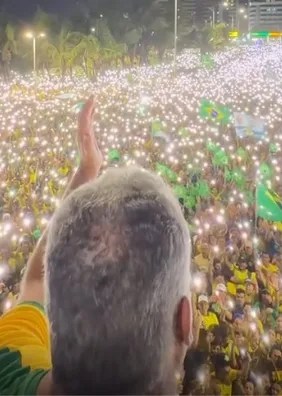 Pai-Nosso ecoa na orla de Maceió durante Bloco do 22; veja o momento