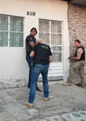 Presos em operação gerenciavam o tráfico e o comércio ilegal de armas a mando de Nem Catenga e do primo