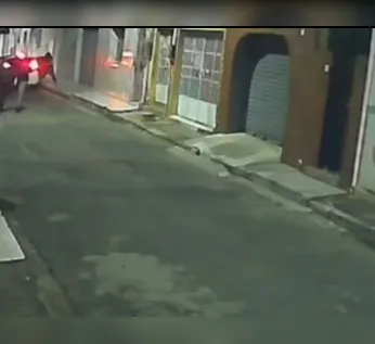 Vídeo mostra ataque a tiros que deixou um morto e um ferido no Jaraguá