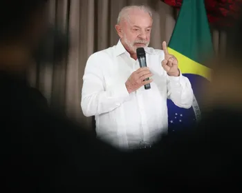 “Às vezes o povo não vota porque não compreendeu”, diz Lula após 1º turno