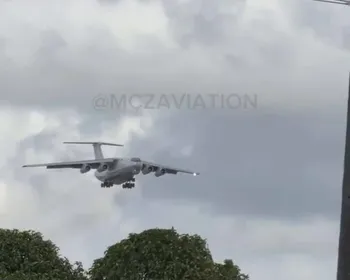 Avião cargueiro russo chama a atenção ao pousar em Maceió; saiba o que veio fazer aqui
