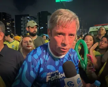 Cabo Bebeto exalta público no Bloco do 22: “Alagoas vai libertar o Brasil”