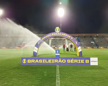 CRB busca vaga no G-6 diante do Londrina no Trapichão; acompanhe ao vivo na Gazeta