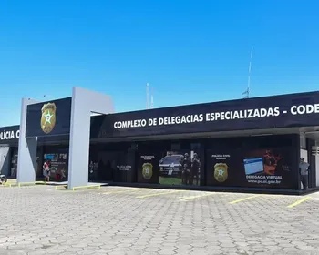 Entregador do Mercado Livre é rendido por dupla e tem encomendas avaliadas em R$ 21 mil roubadas no Santos Dumont