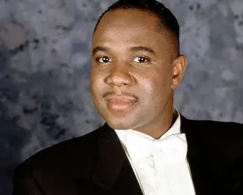 Morre o cantor de R&B Freddie Jackson, aos 70 anos