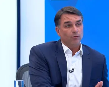 "O maior ajuste fiscal que o Brasil pode fazer é tirar o Lula", diz Flávio