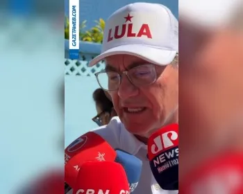 Renan Calheiros projeta vitória de Renan Filho com vantagem de 10% dos votos