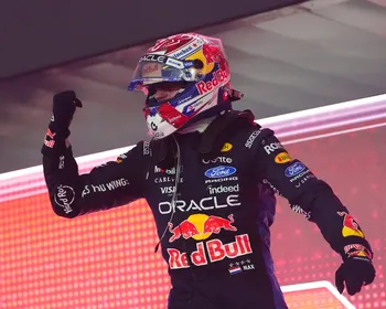 Verstappen vence em Singapura e Antonelli pode ser campeão no próximo GP