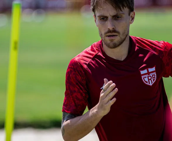 Bressan cobra reação do CRB após derrota e vê duelo contra o Londrina como decisivo na briga pelo G-6