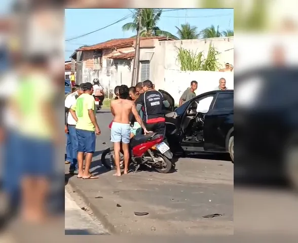 Mulher é atropelada após motorista perder controle de carro em Penedo
