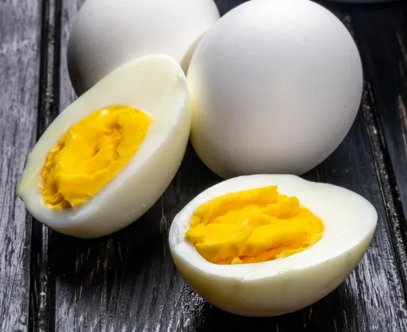No Dia Mundial do Ovo, nutri responde se alimento pode aumentar o colesterol