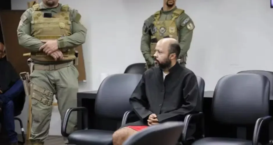 Com mais de 230 anos de condenação, serial killer de AL enfrenta novo júri nesta quinta