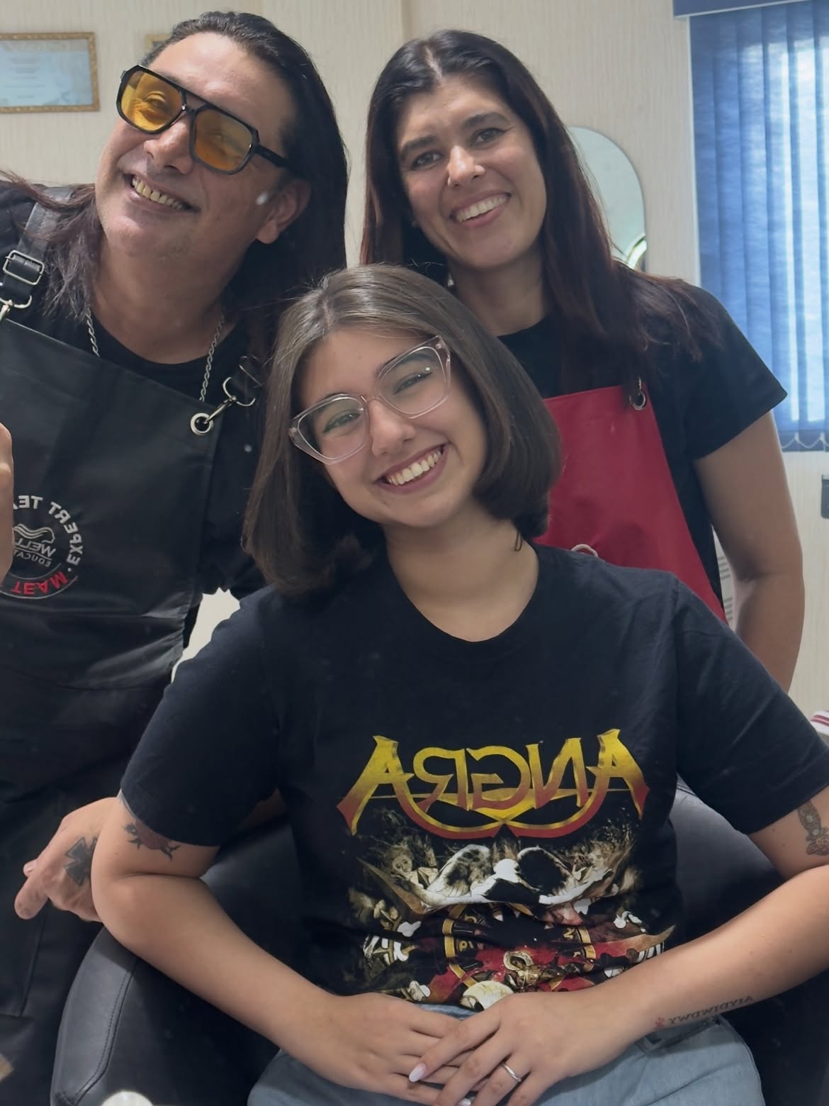 Entenda a nova confusão envolvendo Angra, ex-membros e Eduarda Campopiano