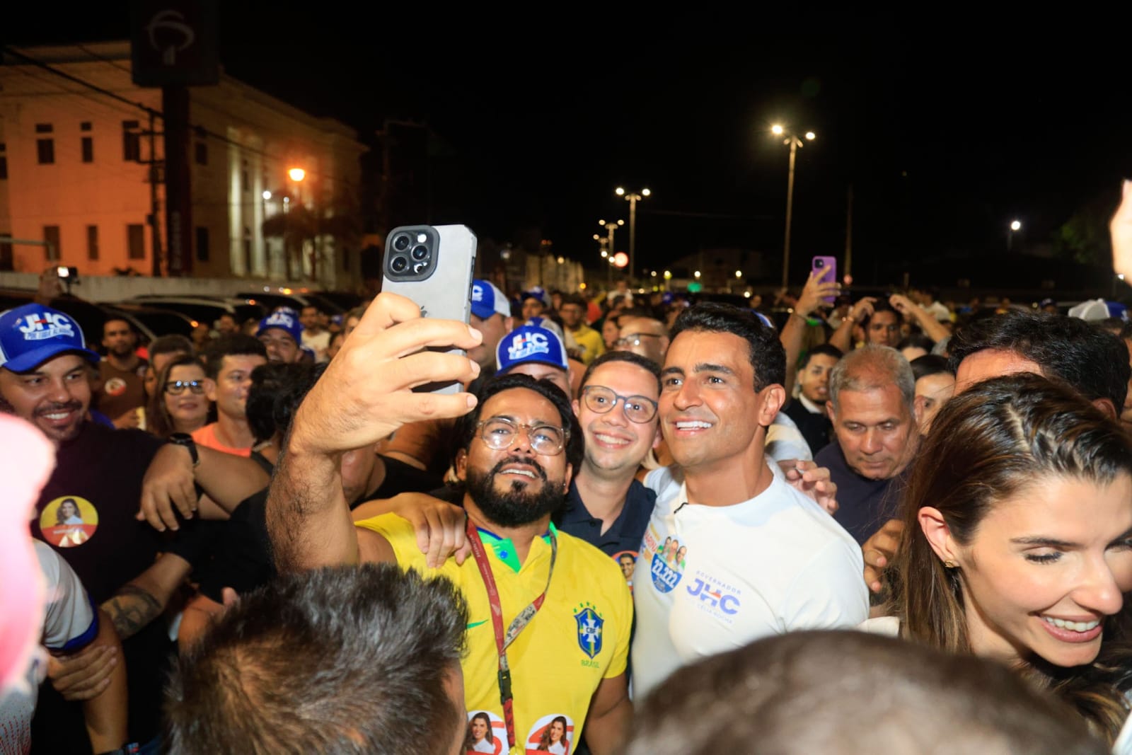 JHC espera transição tranquila e promete governo de união