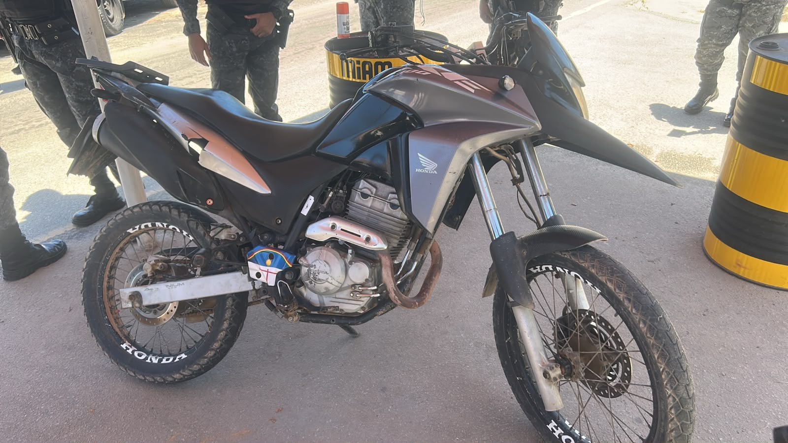 Motocicleta com sinais de adulteração é apreendida durante fiscalização em Maragogi