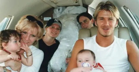 Victoria e David Beckham relembram bastidores de casamento; veja fotos