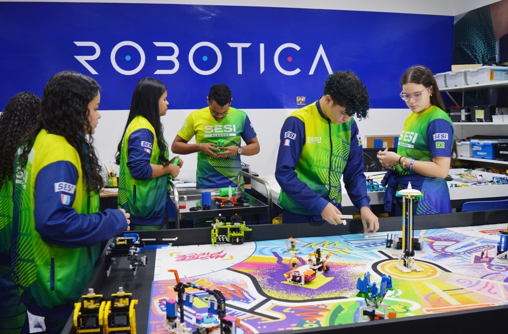 Sesi Robocamb conquista prêmio inédito e é destaque mundial entre equipes