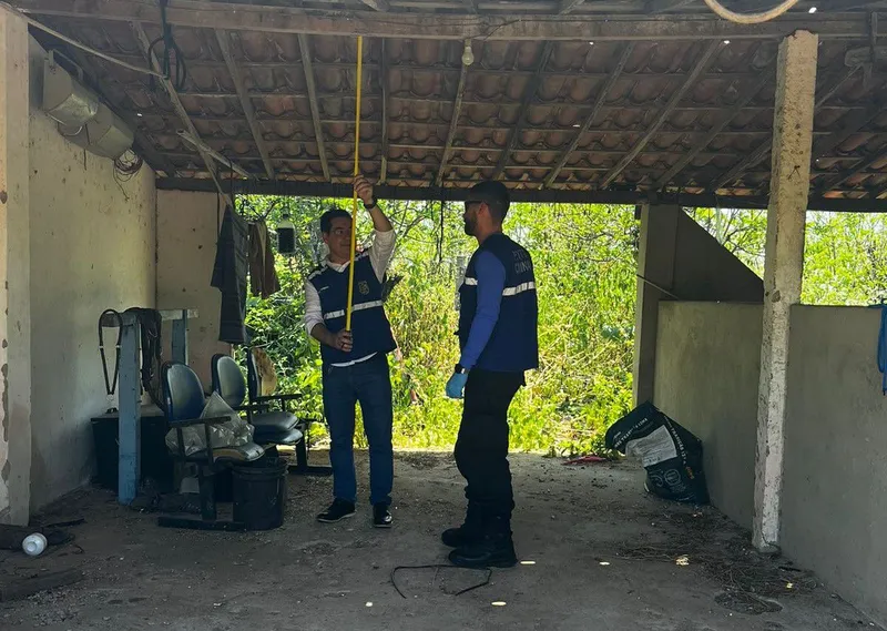 Veja imagens da reprodução simulada da morte da criança encontrada enforcada