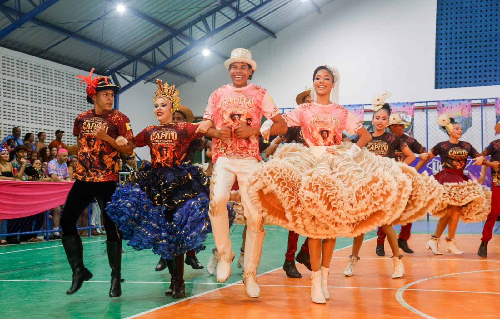 Quadrilhas iniciam temporada junina com prévia de grandes espetáculos em Maceió; veja fotos e vídeos