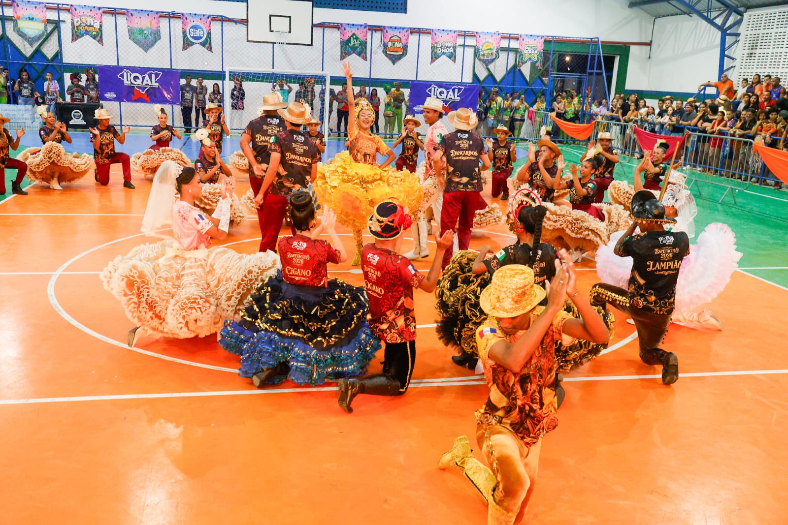 Quadrilhas iniciam temporada junina com prévia de grandes espetáculos em Maceió; veja fotos e vídeos