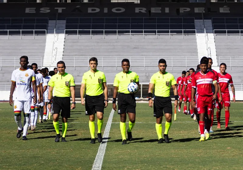 CRB vence o Sampaio Corrêa de virada na estreia da Série B do Brasileirão sub-20