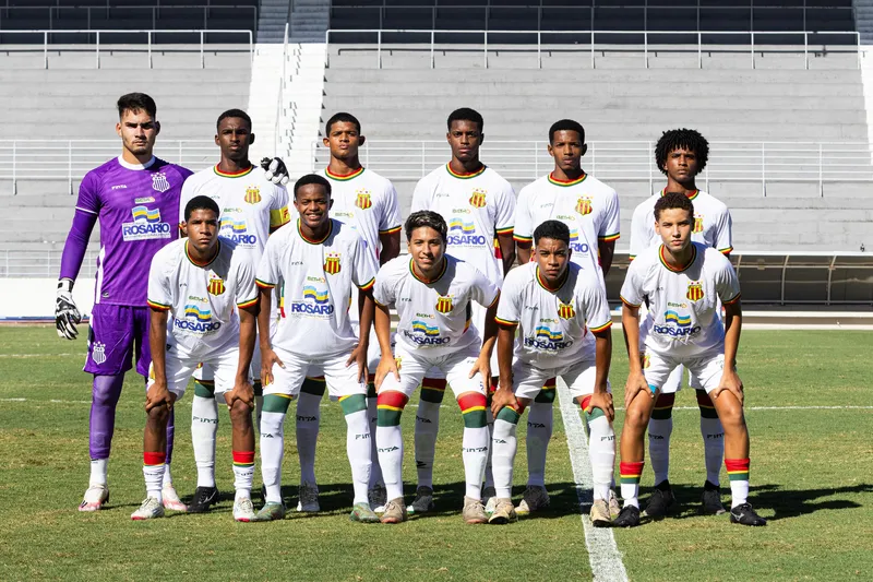 CRB vence o Sampaio Corrêa de virada na estreia da Série B do Brasileirão sub-20