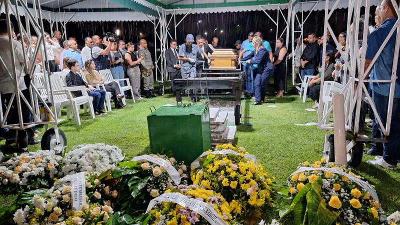 Corpo de Luiz Dantas foi sepultado em Maceió.