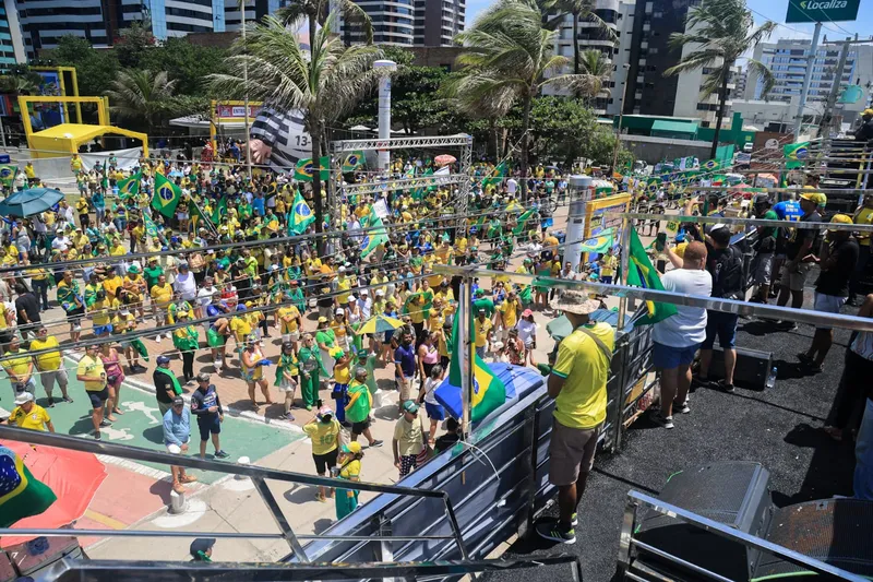 Manifestantes se reúnem em Maceió e pedem anistia para condenados do 8 de janeiro